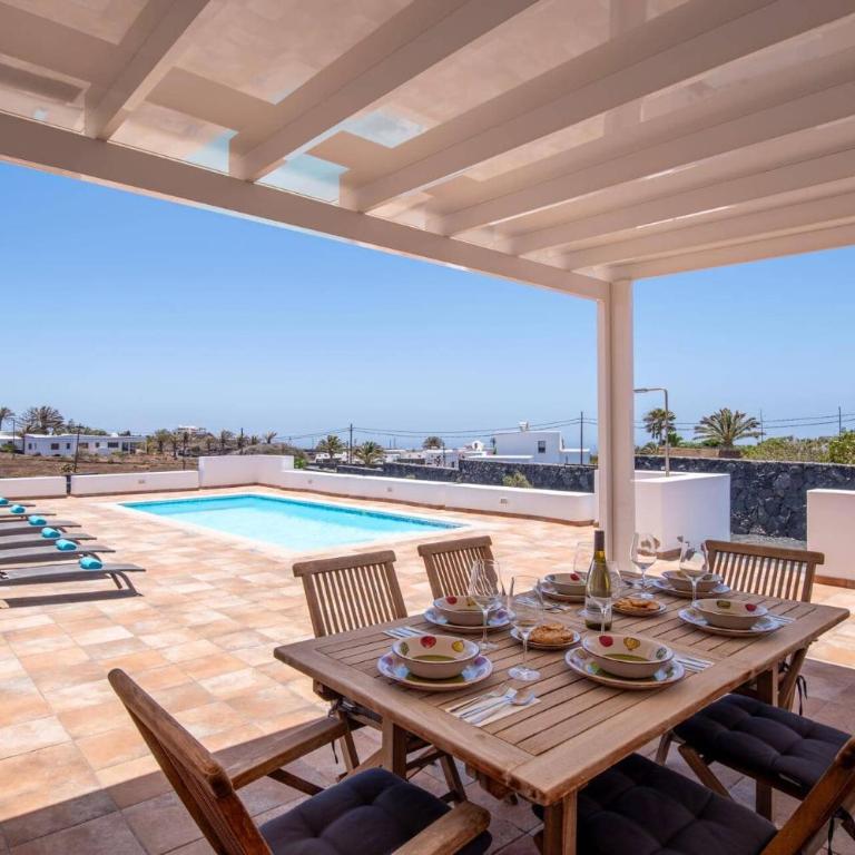 Villa Medio Panuelo by Villa Plus - Villa - 3