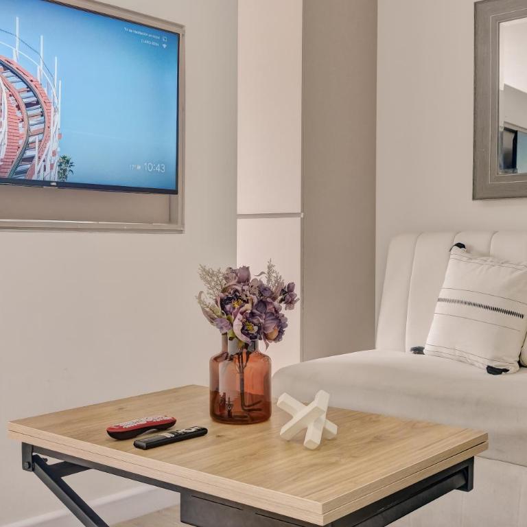 Unicentro Flats, Wi-Fi & Parking - Apartamento Estudio - 30