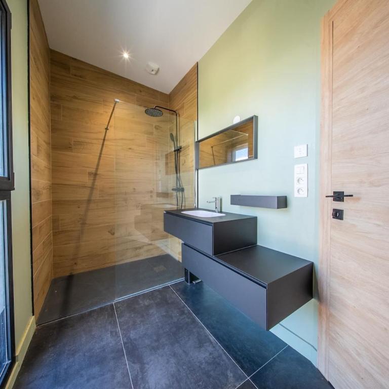 Splendide villa de standing avec piscine privée - Villa - 39