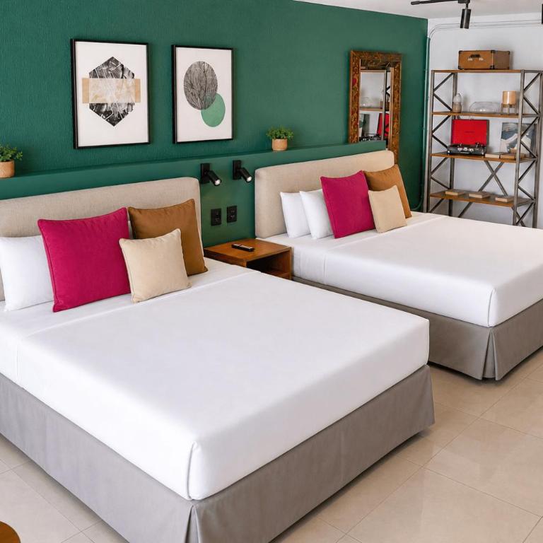 NAIA Hotel Miraflores - Superior Double Room with Two Double Beds - 3