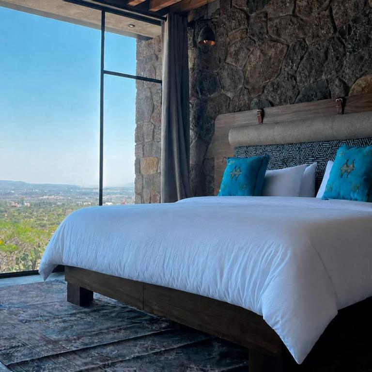 Casa X - Habitación Doble con vistas a la montaña - 13