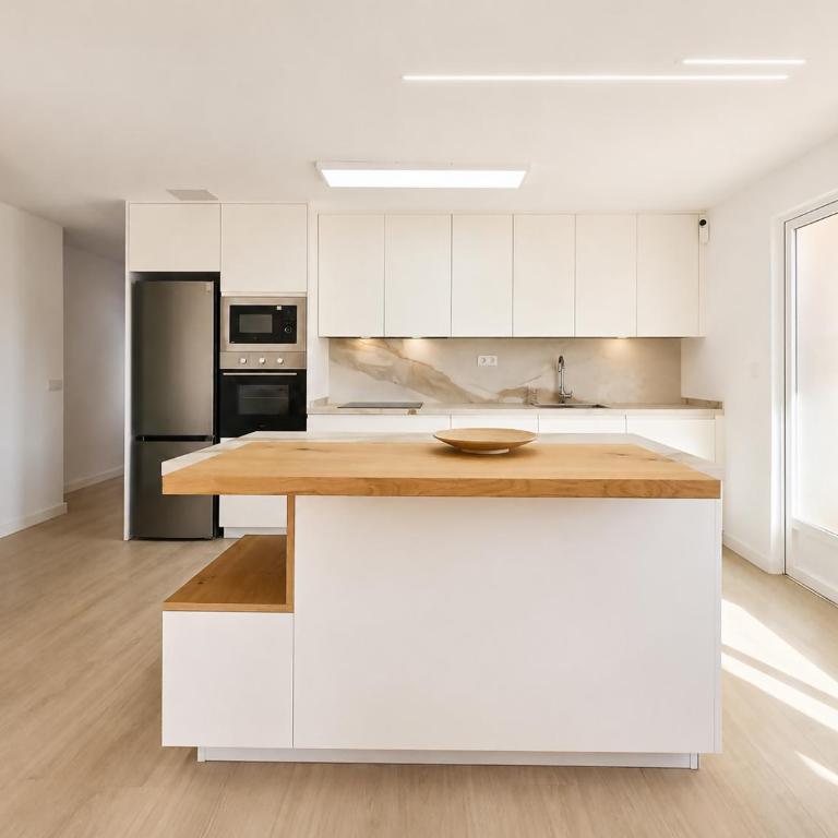 Blue Peak Apartment: Diseño Junto al Mar - Apartamento con vistas al mar - 4