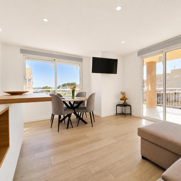 Blue Peak Apartment: Diseño Junto al Mar - Apartamento con vistas al mar - 7