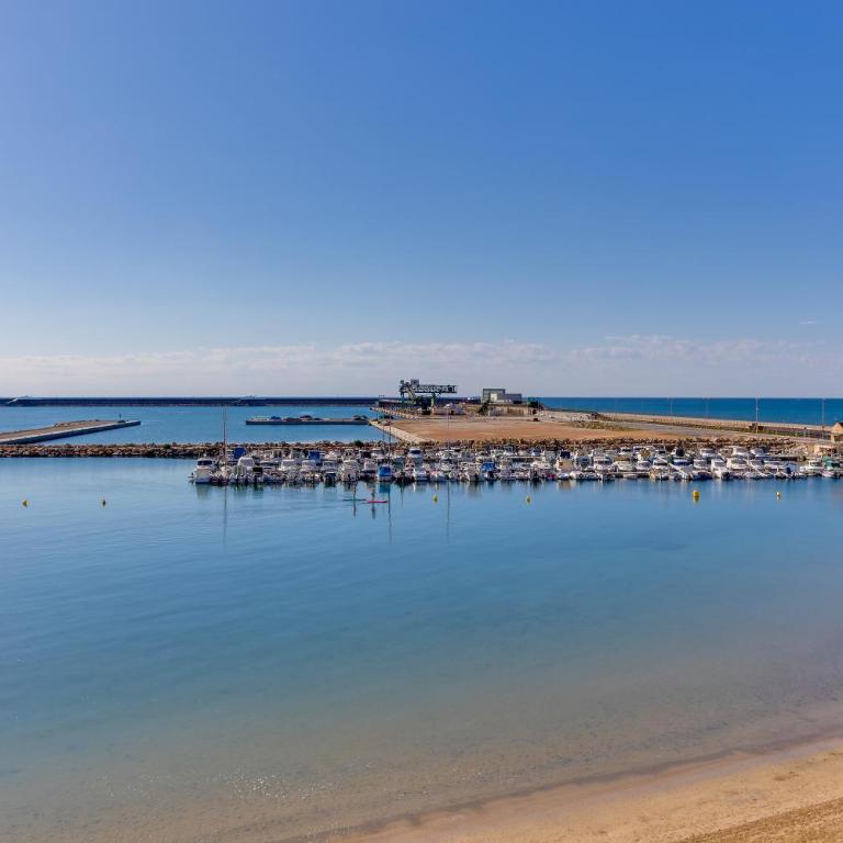 Blue Peak Apartment: Diseño Junto al Mar - Apartamento con vistas al mar - 35