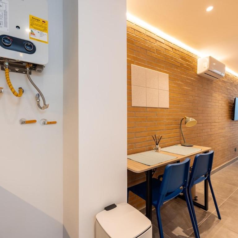 Loft 303 - cerca al estadio,iluminado AC - One-Bedroom Apartment - 25