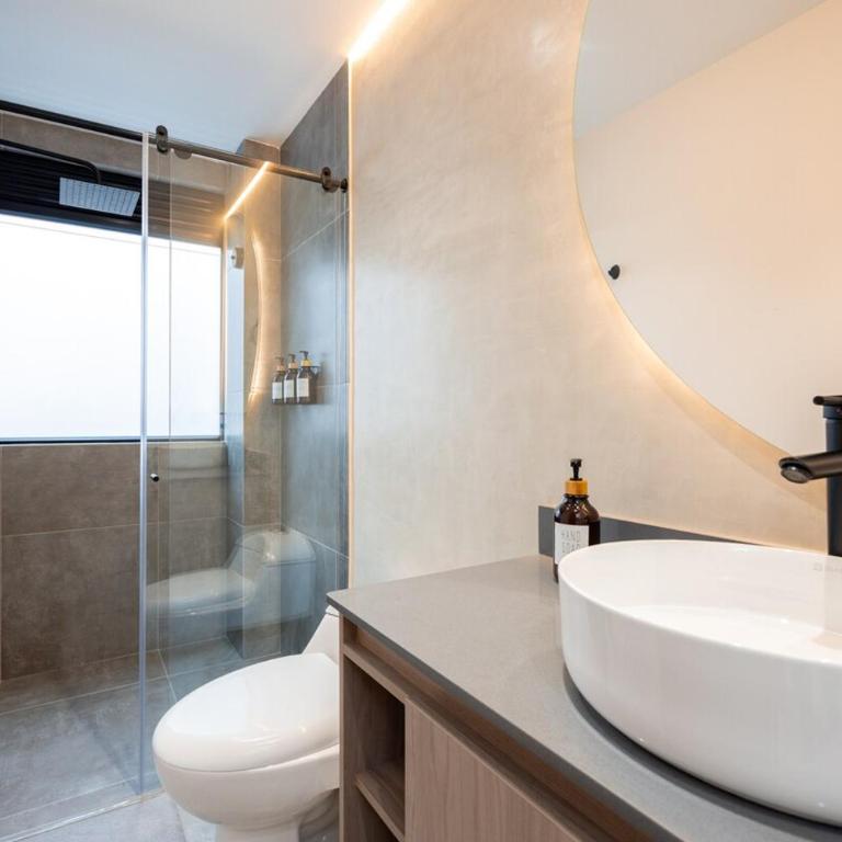 Apartamento 401, cerca al estadio, AC - Three-Bedroom Apartment - 10