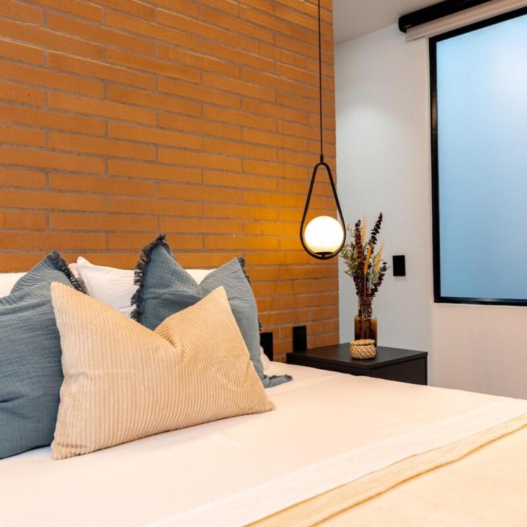 Apartamento 401, cerca al estadio, AC - Three-Bedroom Apartment - 22