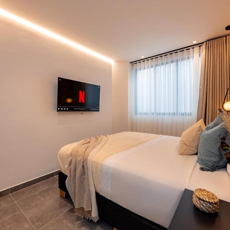 Apartamento 401, cerca al estadio, AC - Three-Bedroom Apartment - 25