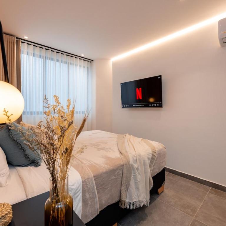 Apartamento 401, cerca al estadio, AC - Three-Bedroom Apartment - 40