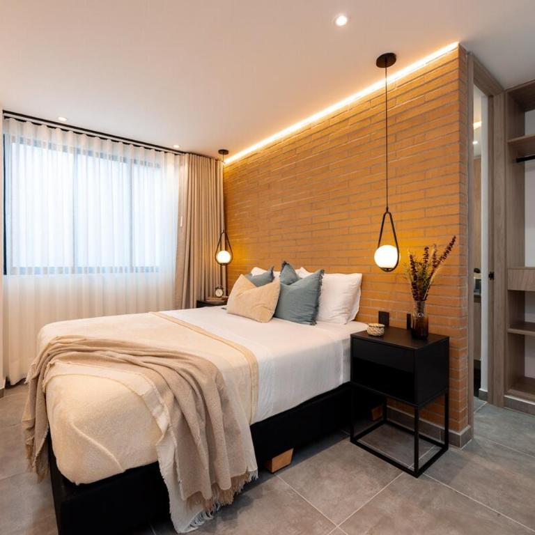 Apartamento 401, cerca al estadio, AC - Three-Bedroom Apartment - 63