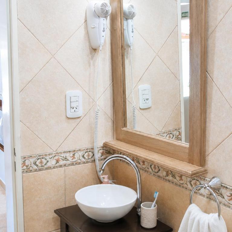 Apart Hotel Las Moraditas - a 50 metros de la Laguna - Habitación Doble Deluxe con ducha - 8