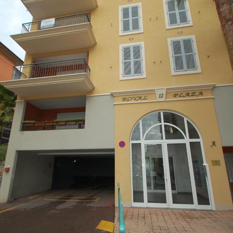 Studio climatisÃ© centre Menton - FR-1-196-402 - Studio - 10
