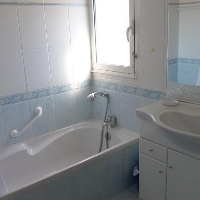 Grand appartement terrasse et vue piscine - FR-1-867-15 - Apartment - 8
