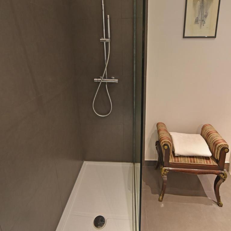 B&B Al Giardino Leonor - Camera Tripla con Bagno Privato Esterno - 7