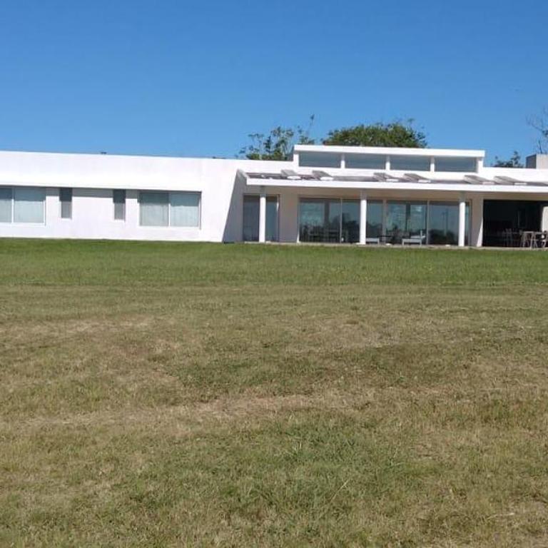 Casa de Campo en Chacras del Paraná - Villa - 1