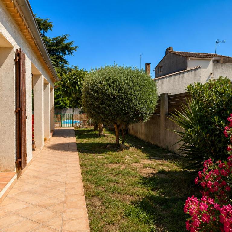 Grande maison familiale avec piscine et jardin - Apartment mit 4 Schlafzimmern - 16