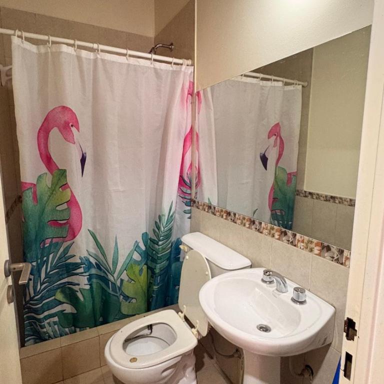 Hostel Maranata - Quadruple Room with Private Bathroom - 2