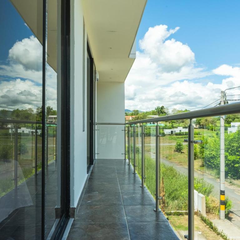 Villa Carmen de Apicalá, Piscina Privada, Jacuzzi y BBQ Hasta 16 huéspedes - Casa de 4 dormitorios - 6