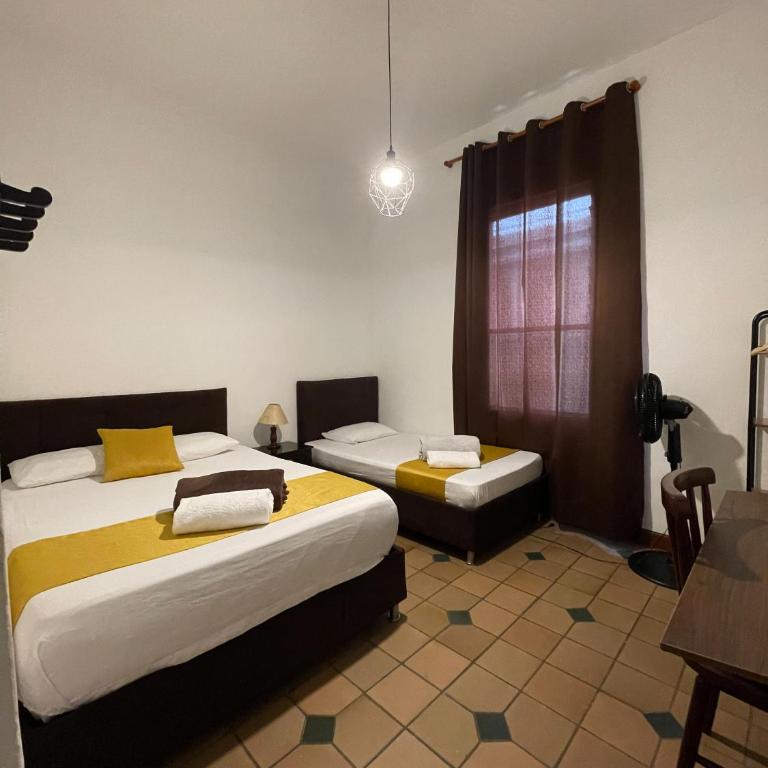 Hotel Boulevard del Río - Comfort Triple Room - 4