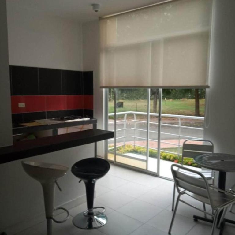 Comfortable suite-style studio apartment to rest - One-Bedroom Apartment - 6