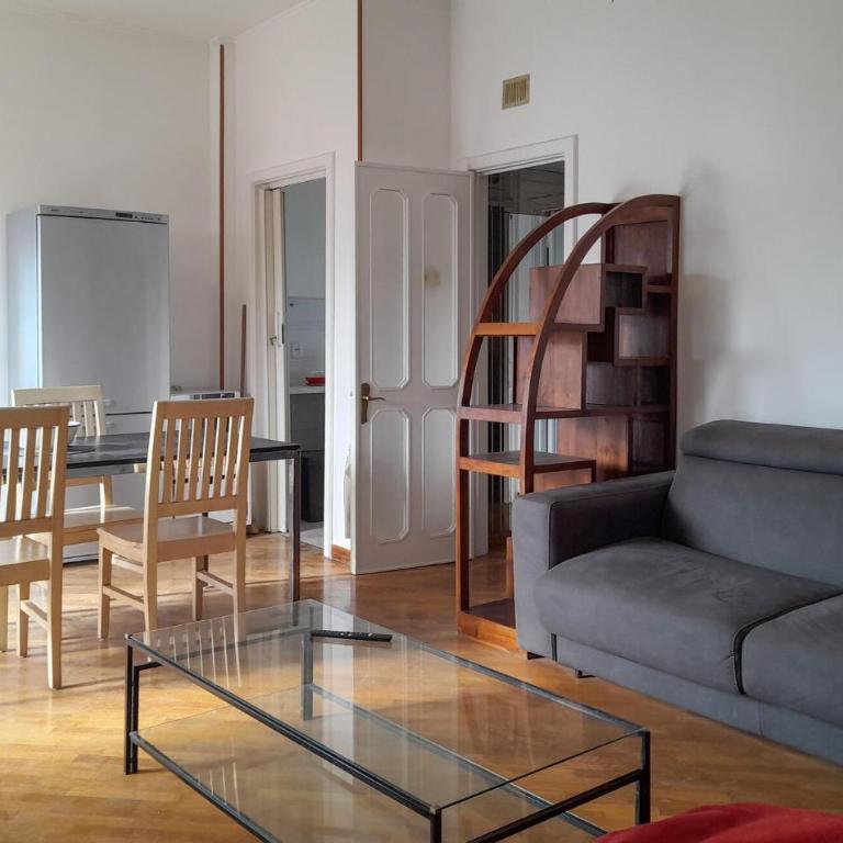 De Rinaldis - Appartamento con 2 Camere da Letto e Balcone - 1