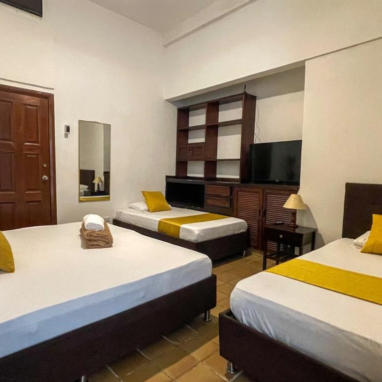 Hotel Boulevard del Río - Standard Twin Room - 4