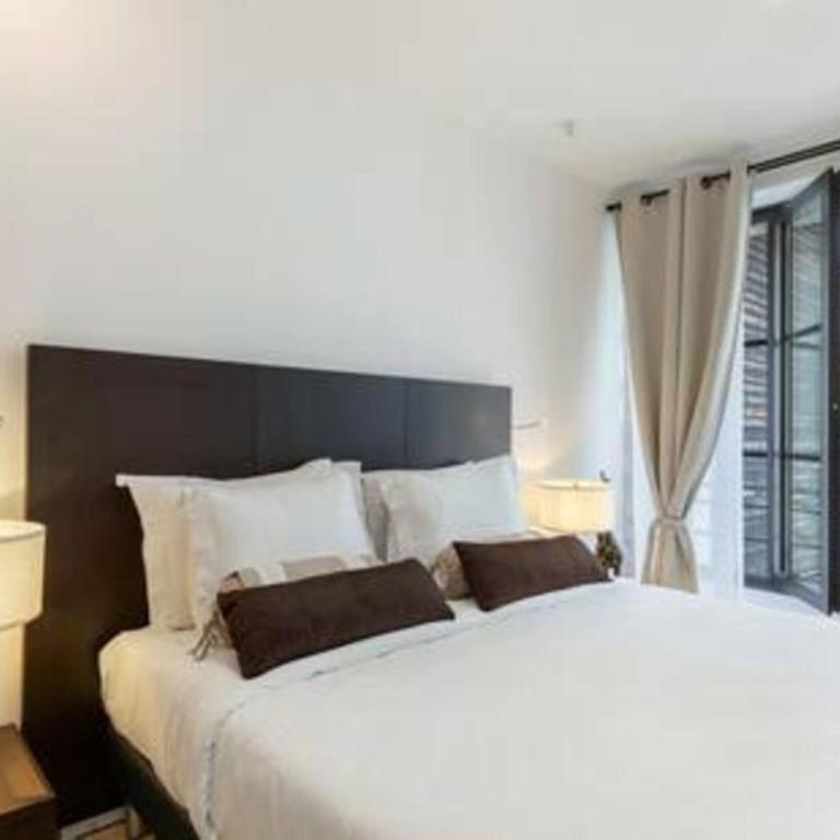 Stunning 2 Bedroom Apartment - Appartement - 5
