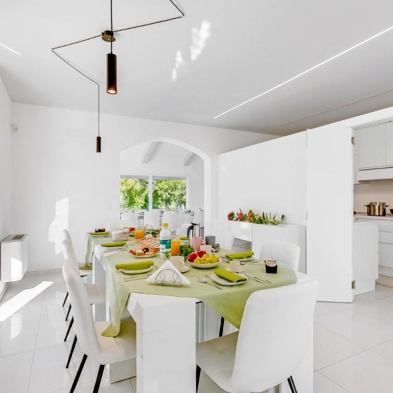 Villa Chimera White 16 with Pool & Gym - Villa Deluxe - 5