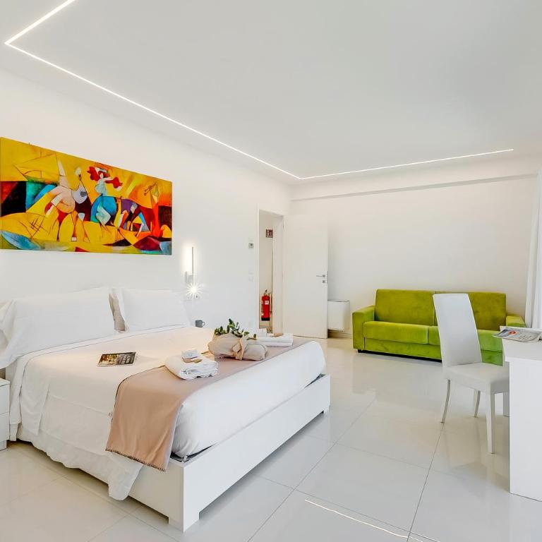 Villa Chimera White 16 with Pool & Gym - Villa Deluxe - 8