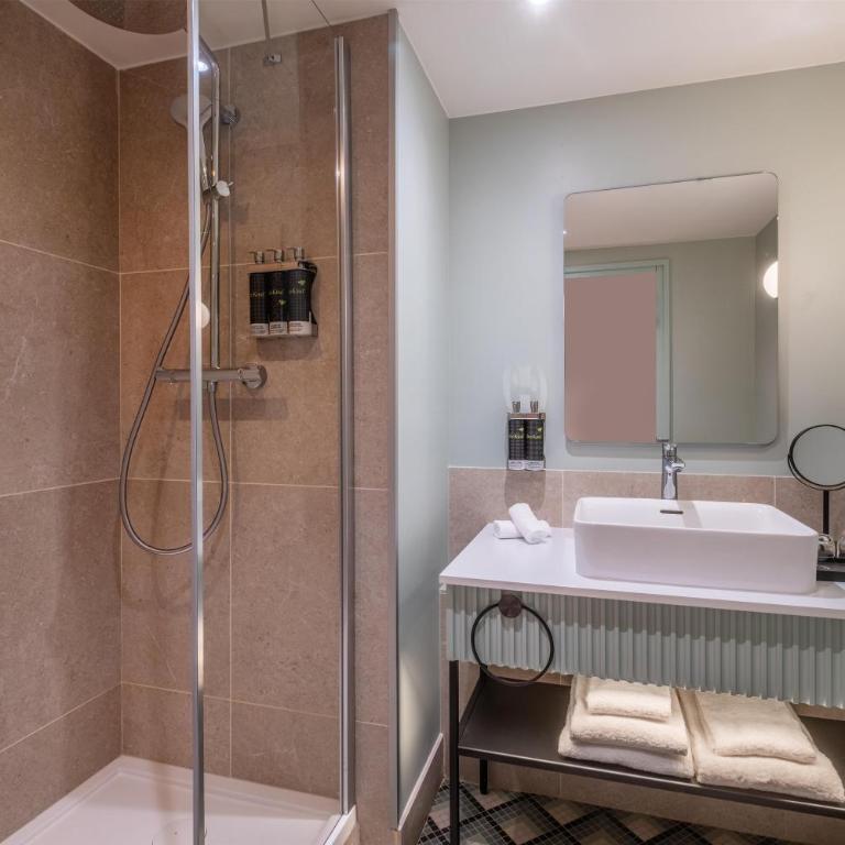 Hyatt Centric Reims - Chambre Lit King-Size - 3