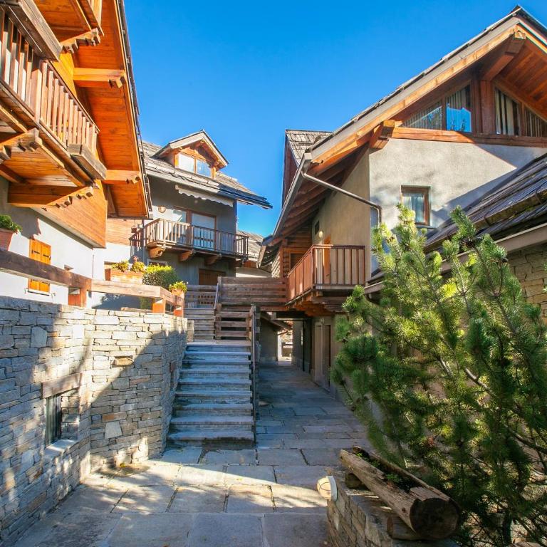 Fiori di Miele few Step from Skiing - Happy Rentals - Studio with Mountain View - 12