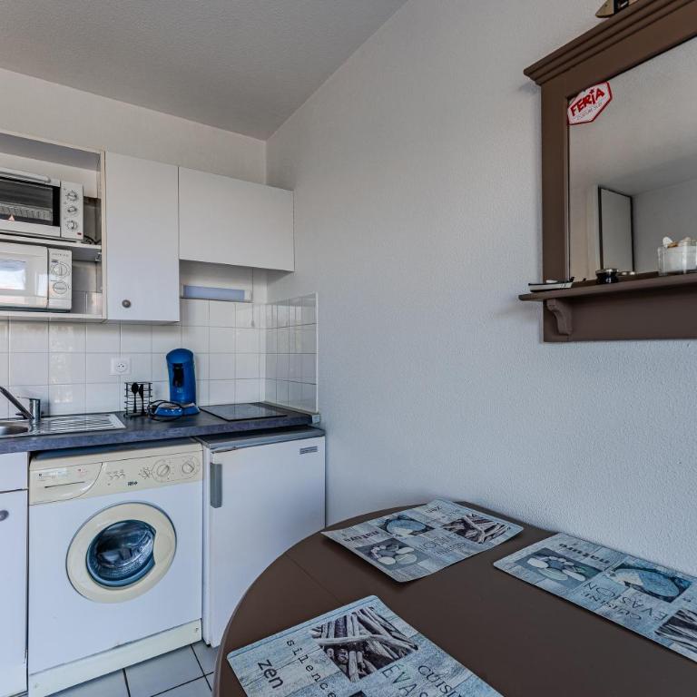 Appartement Océan - One-Bedroom Apartment - Oceanfront - 5