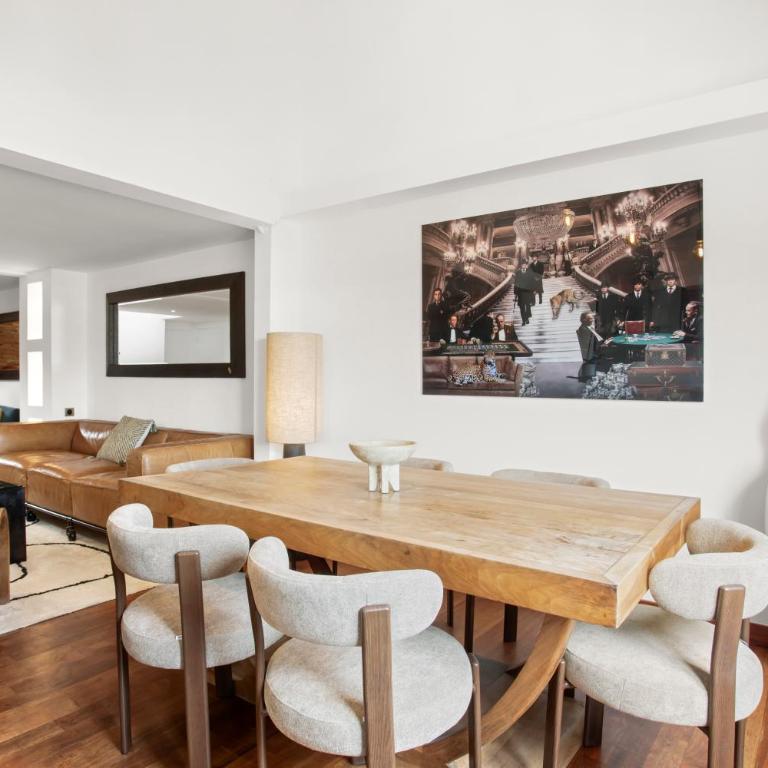 Appartement Prime Location - Place des Lices - Maison Lérins - Two-Bedroom Apartment with Terrace - 14
