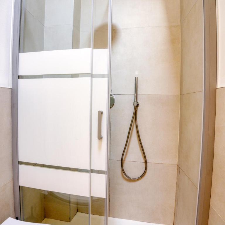 Modern Apartment with Private Patio near Navigli & Bocconi - Appartamento con 1 Camera da Letto - 13