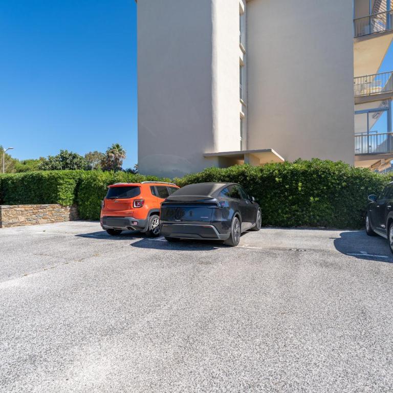 L'Appartement Le Thalassa - Three-Bedroom Apartment with Sea View - 32