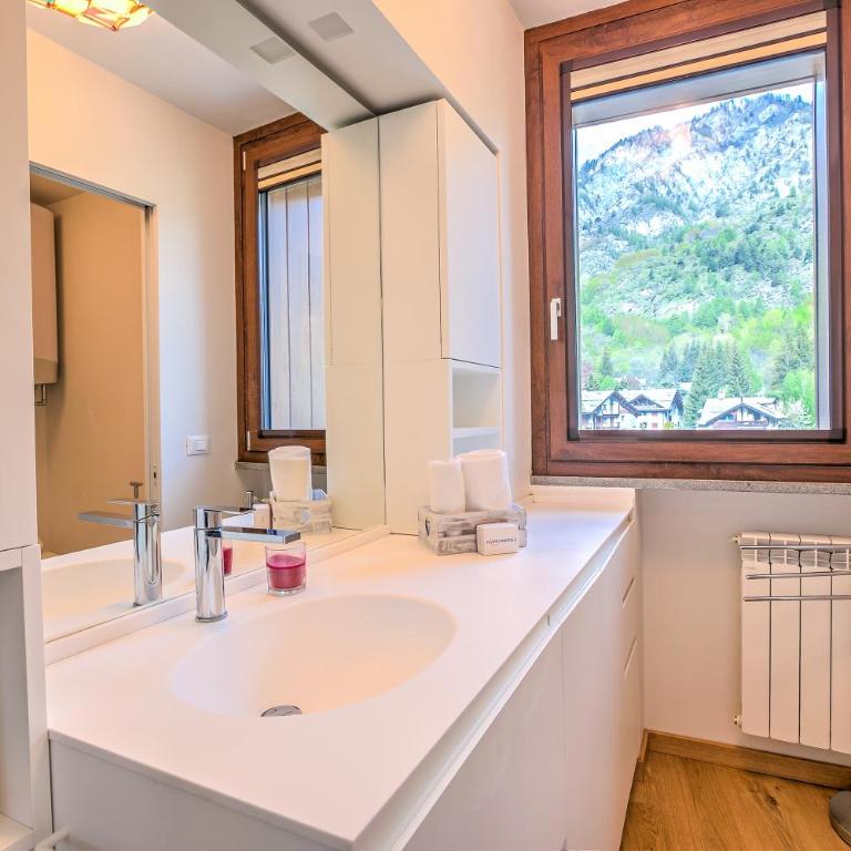 Il Mughetto Ski in / ski out - Happy Rentals - Deluxe Apartment - 23