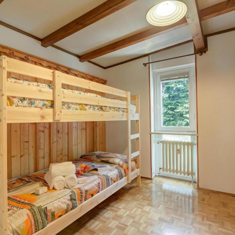 Comfort Tra Fiume E Pini with Shared Garden and Balcony - Happy Rentals - Appartement avec Balcon - 7