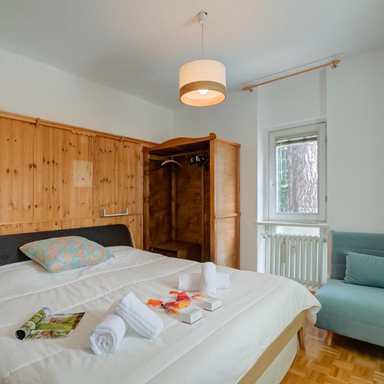 Comfort Tra Fiume E Pini with Shared Garden and Balcony - Happy Rentals - Appartement avec Balcon - 6