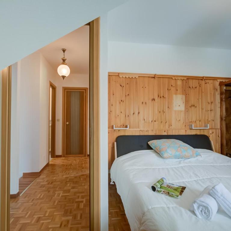 Comfort Tra Fiume E Pini with Shared Garden and Balcony - Happy Rentals - Appartement avec Balcon - 12