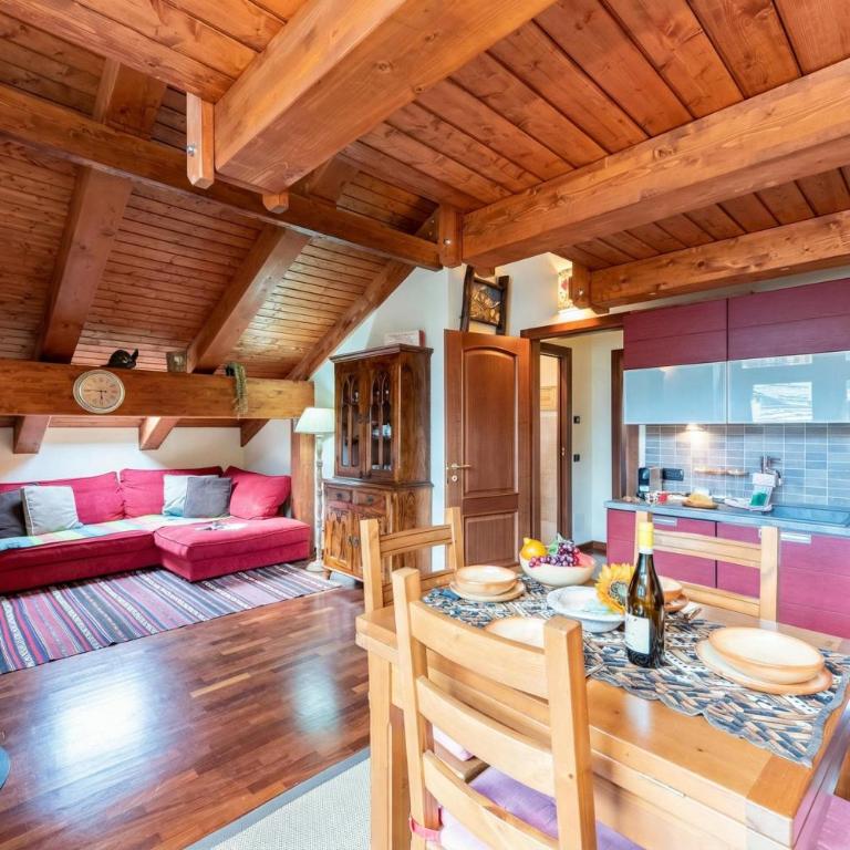 La Casa di Camus - Central Duplex for 4 - Happy Rentals - Deluxe Apartment - 6