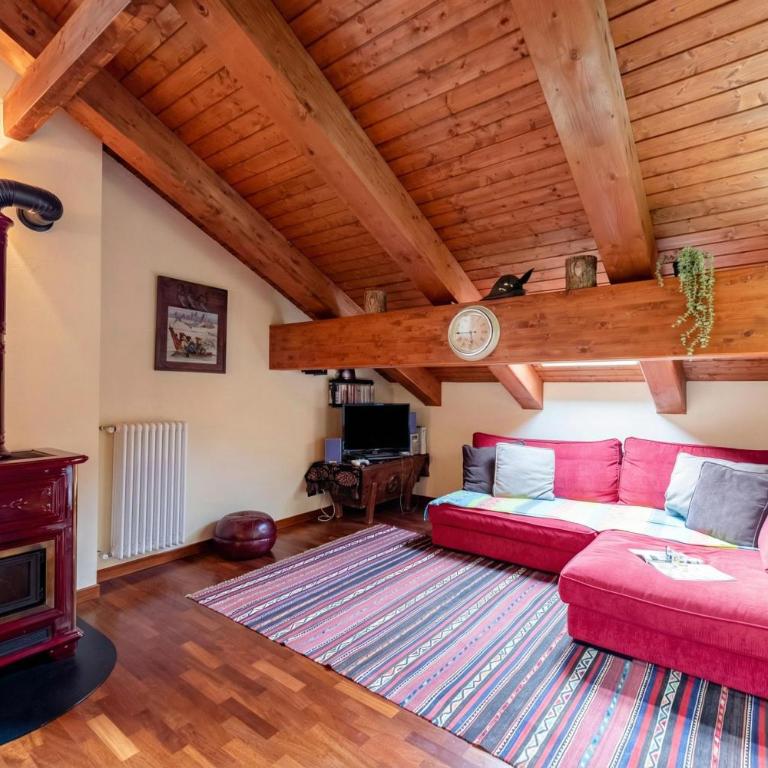 La Casa di Camus - Central Duplex for 4 - Happy Rentals - Deluxe Apartment - 12