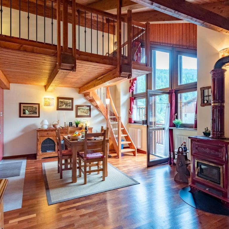 La Casa di Camus - Central Duplex for 4 - Happy Rentals - Deluxe Apartment - 15