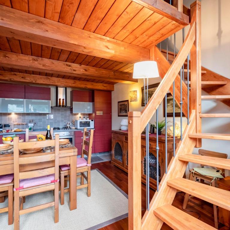 La Casa di Camus - Central Duplex for 4 - Happy Rentals - Deluxe Apartment - 19