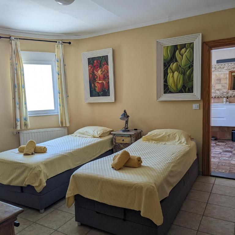 Benissa Villa with Pool - Casa de vacaciones de 2 dormitorios - 35