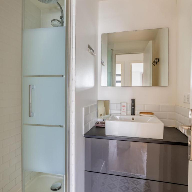 Bright & renovated 3BD for 8 guests in Le Marais! - Apartamento - 10