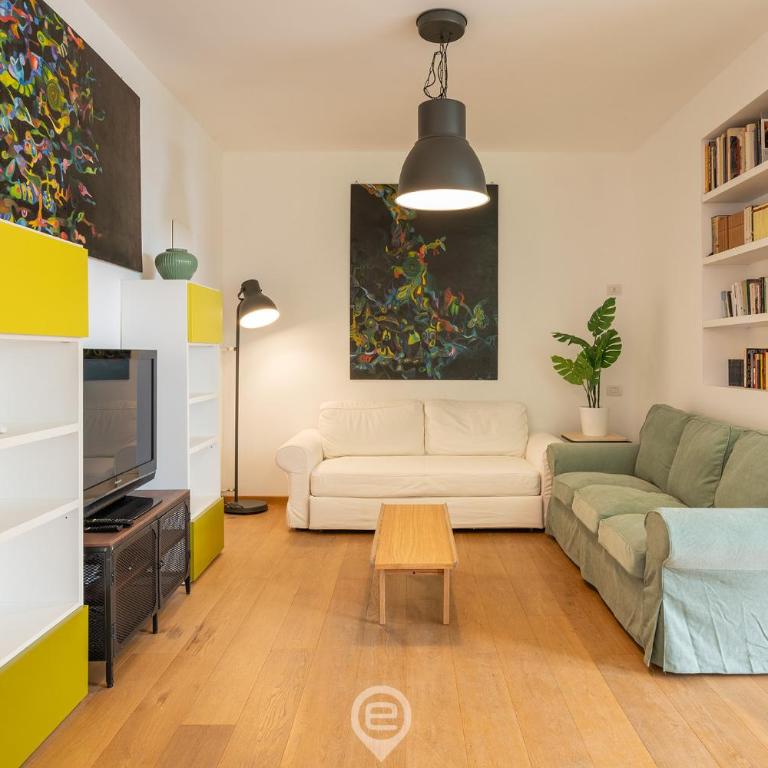 Estay - Via Roma Retreat - Two-Bedroom Apartment with Terrace - 11
