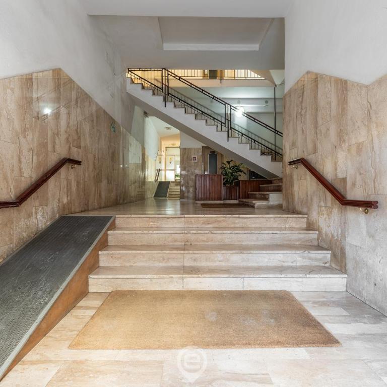 Estay - Via Roma Retreat - Two-Bedroom Apartment with Terrace - 37
