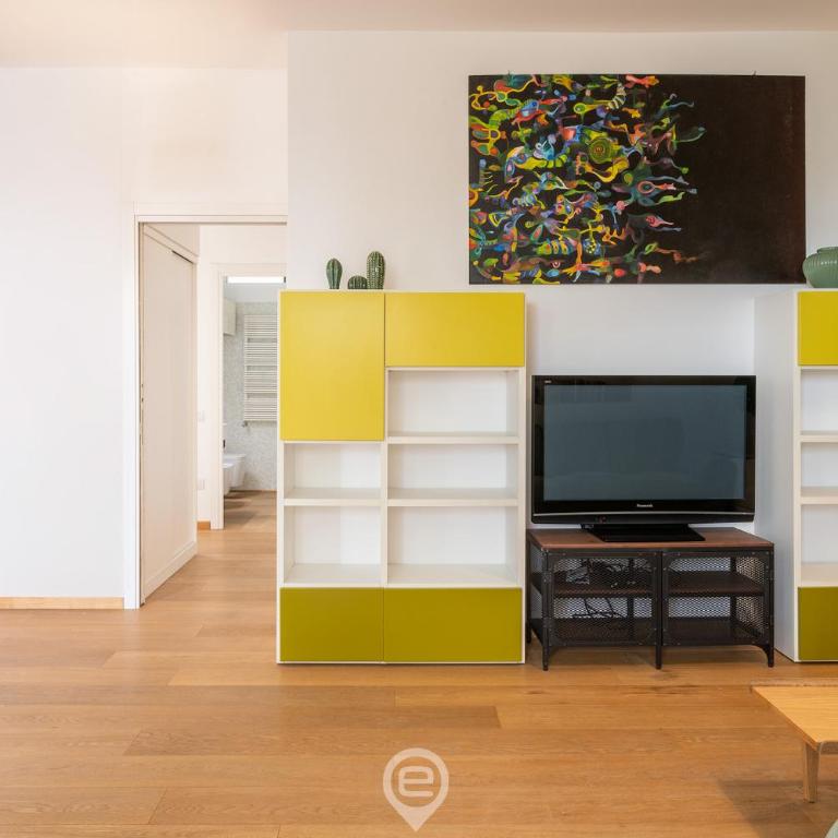 Estay - Via Roma Retreat - Two-Bedroom Apartment with Terrace - 12
