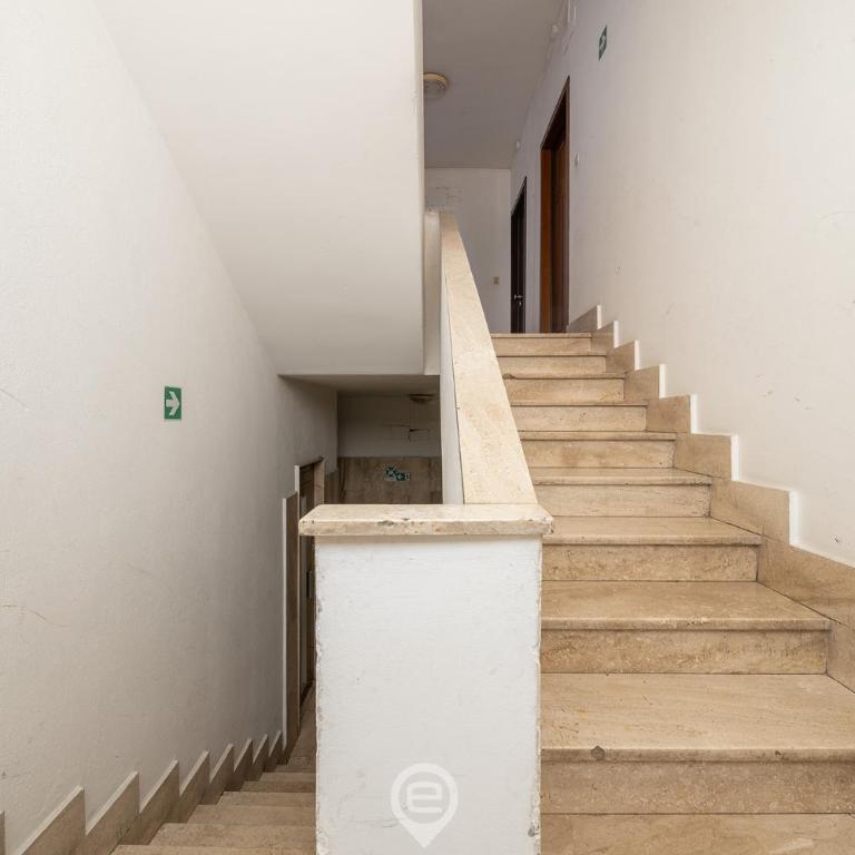 Estay - Via Roma Retreat - Two-Bedroom Apartment with Terrace - 36
