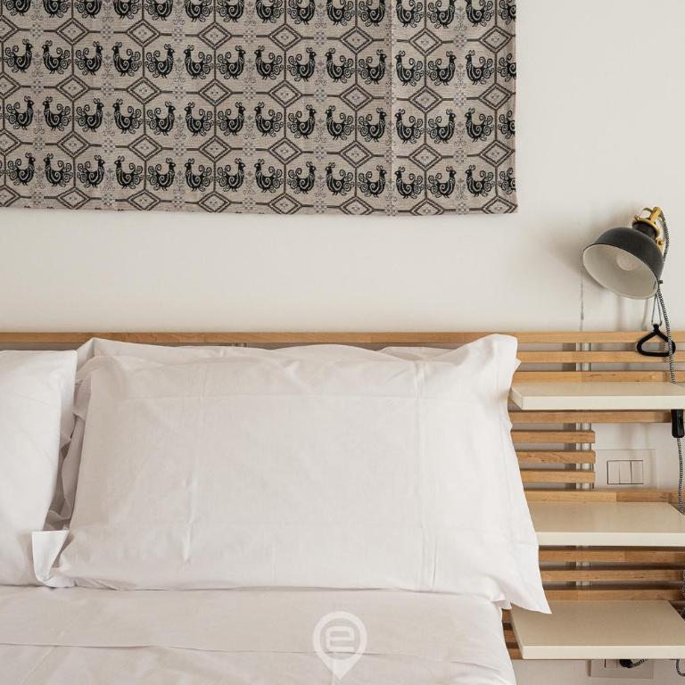 Estay - Via Roma Retreat - Two-Bedroom Apartment with Terrace - 25
